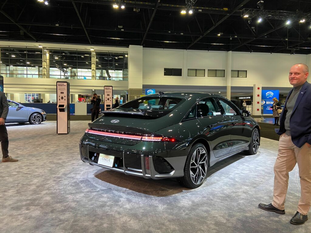 2023 IONOIQ 6 Back Angle